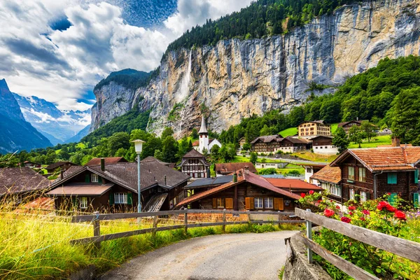 Svájci Alpok – panorámás vonatutak