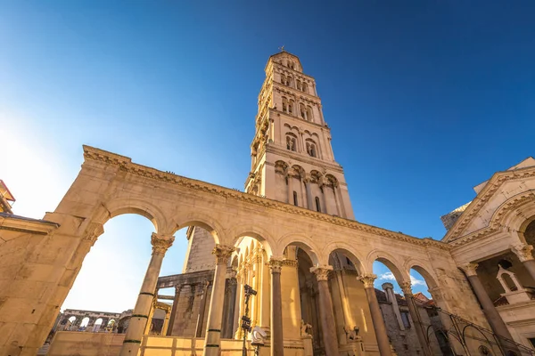 Split óvárosa – mit rejt Diocletianus palotája?